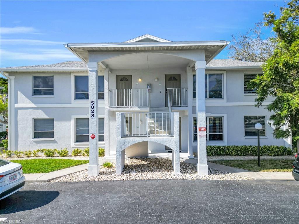 Cape Coral waterfront homes