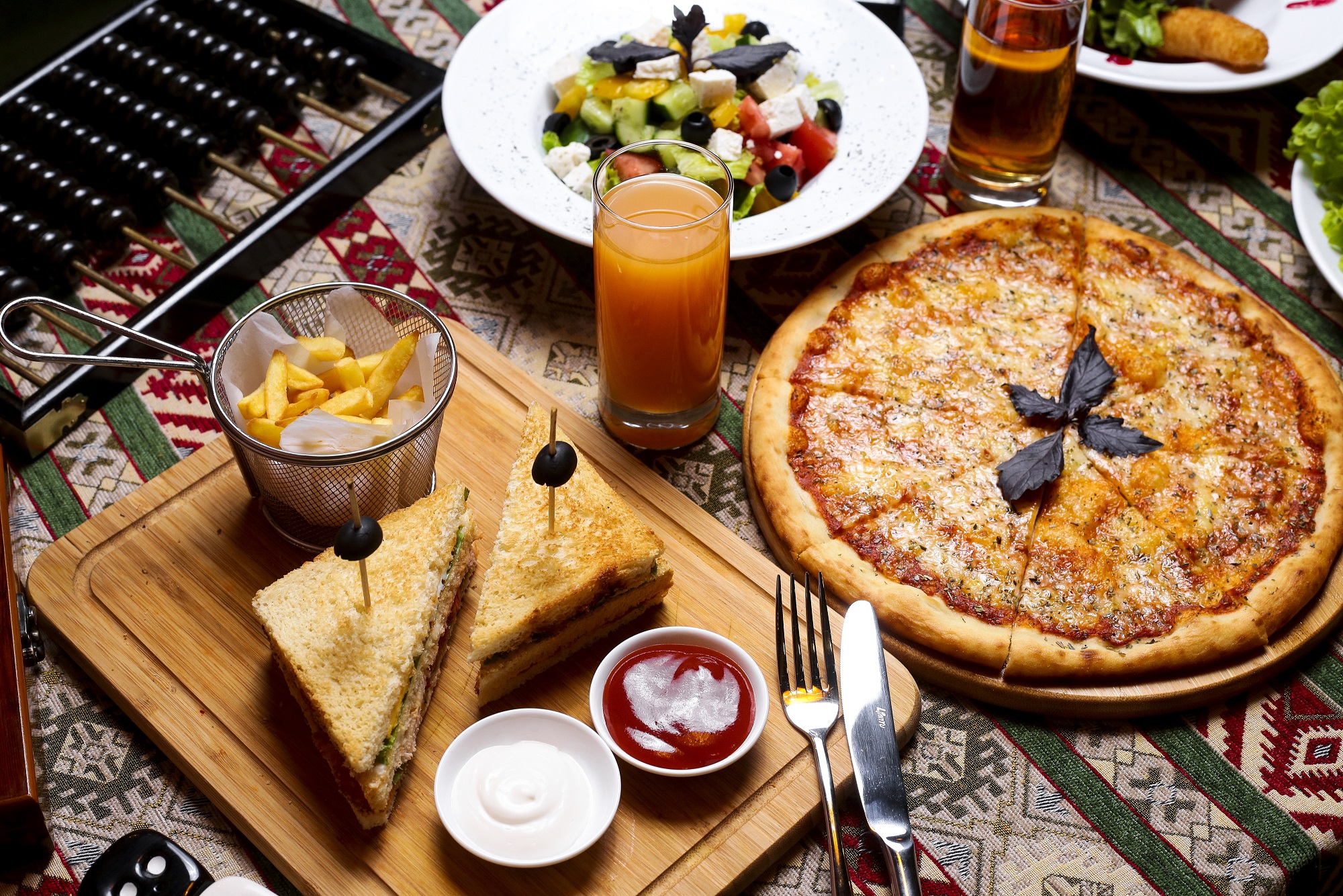 best pizza deals in lahore