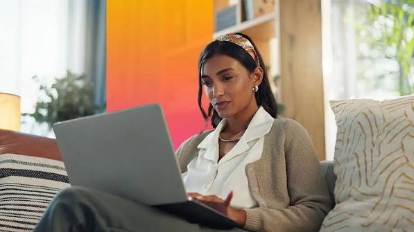 Hiring Your First Employee in the UAE